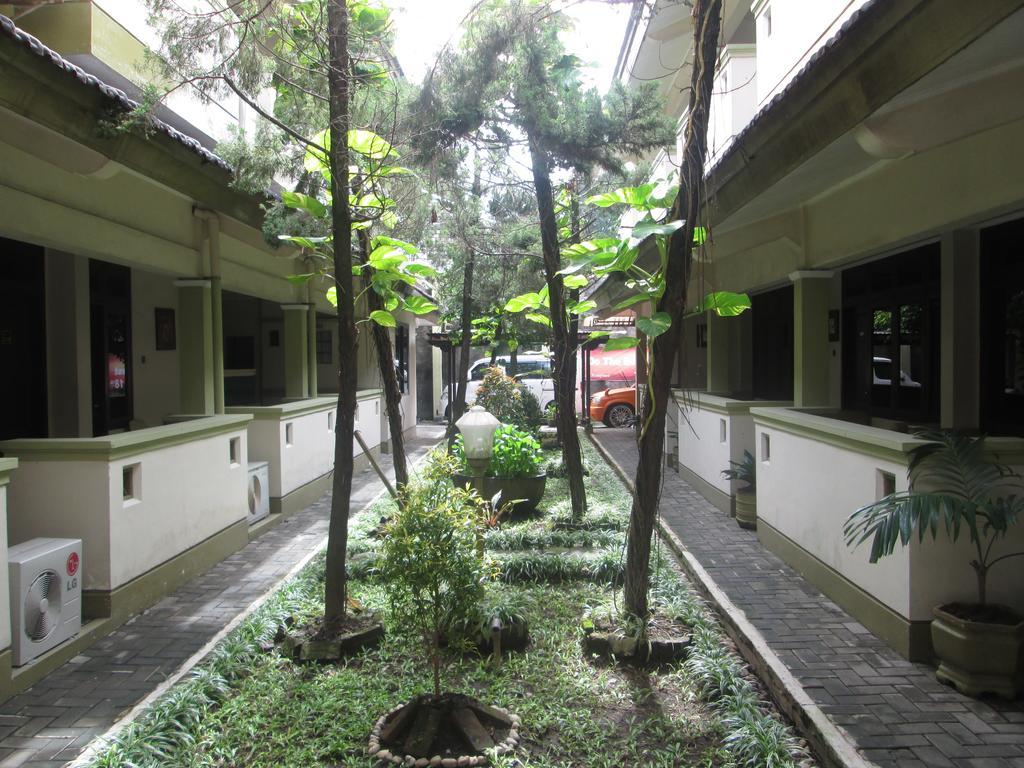 Hotel Wisanti ジョグジャカルタ エクステリア 写真