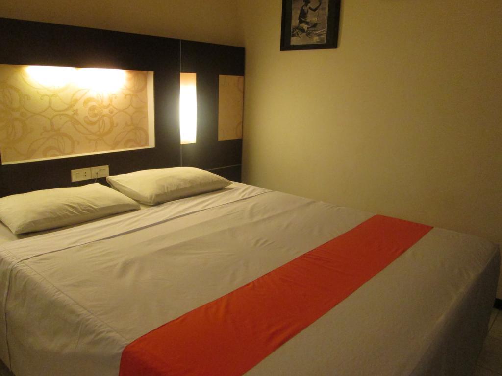 Hotel Wisanti ジョグジャカルタ エクステリア 写真