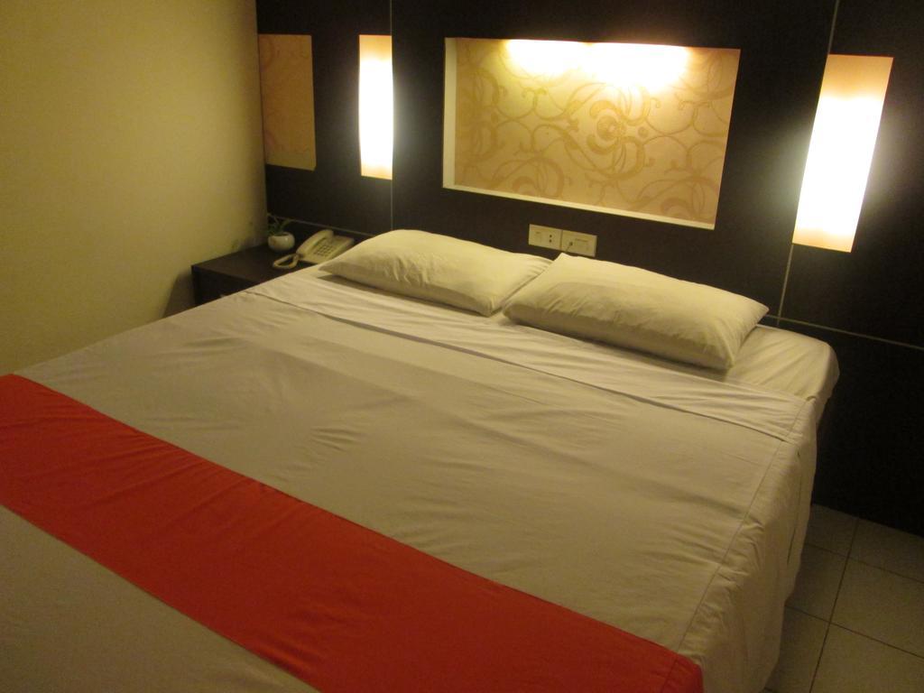 Hotel Wisanti ジョグジャカルタ エクステリア 写真