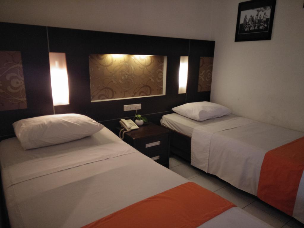 Hotel Wisanti ジョグジャカルタ エクステリア 写真